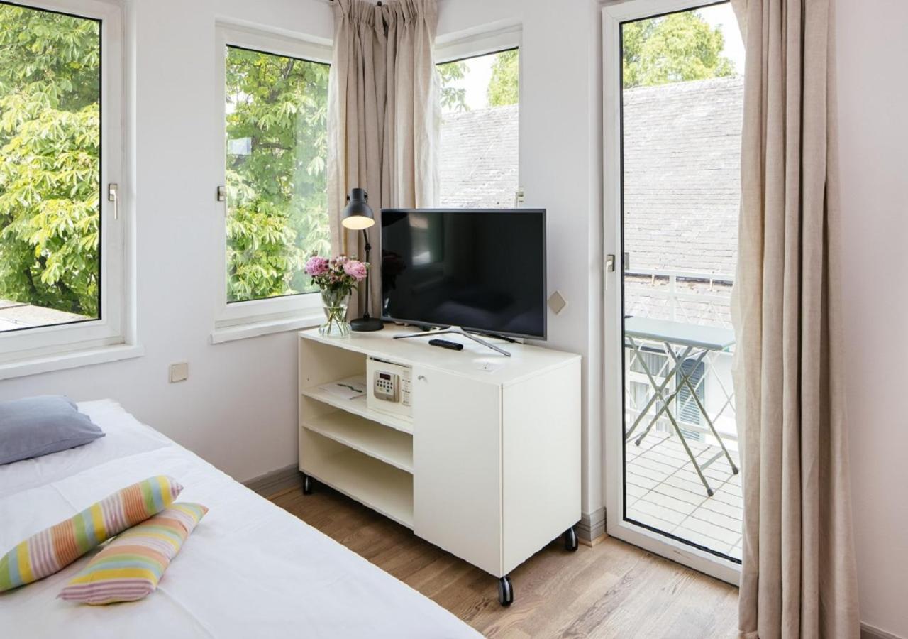 Seehotel Hubertushof Velden am Wörther See Extérieur photo
